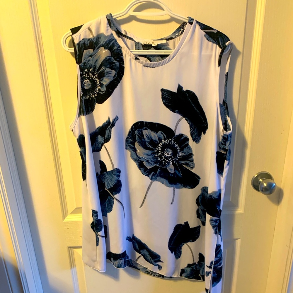 Cleo Sleeveless Tunic Style Top